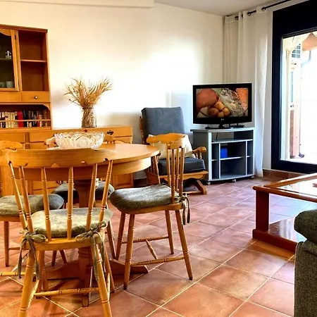 Apartment Quiet In The Heart Of Town With A Large Terrace L'abatanador